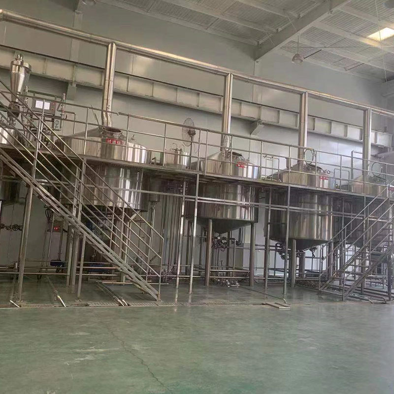 响水镇精酿啤酒设备厂—平面布置、设备设计、制造、调试、培训等一条龙服务_COPY